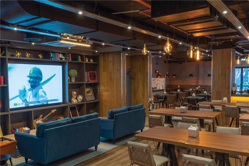 Village Hotel 布拉克内尔 餐厅 照片